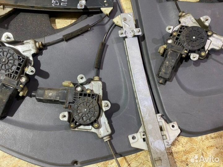 Комплект электростеклоподъемников Hyundai Accent