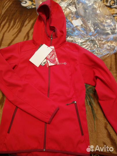 Ветровка женская новая
