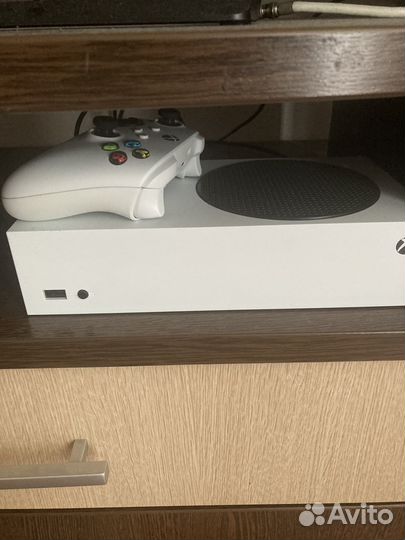 Xbox series s 500гб