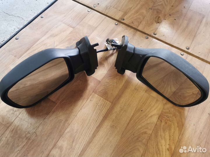 Зеркала на Ниву 21214/Урбан