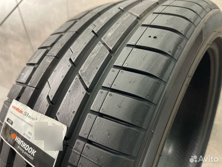 Hankook Ventus S1 Evo 3 K127 285/35 R22