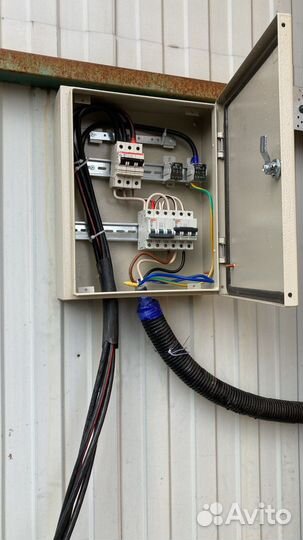 Установка зарядных станций для электромобиля