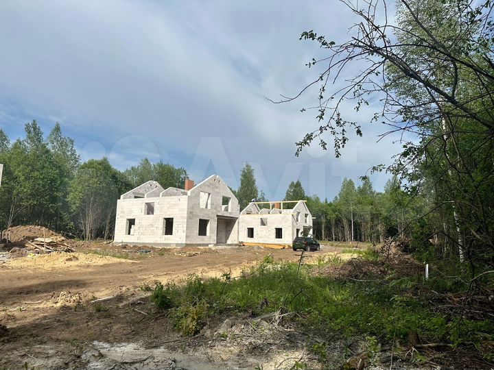 Коттедж 143 м² на участке 10 сот.