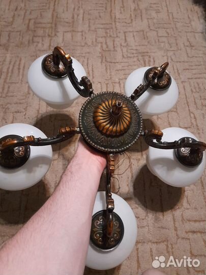 Люстра потолочная Румынская