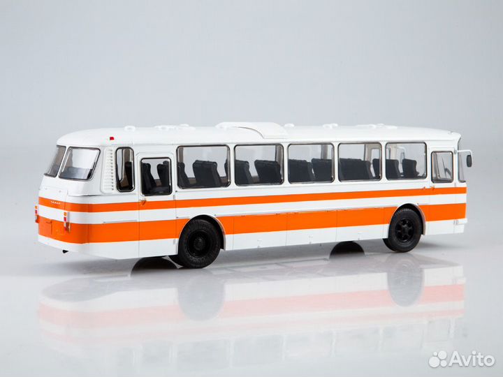 Наши Автобусы №15, лаз-699Р