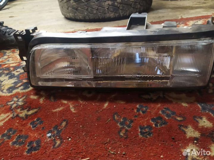 Фара Мазда 626