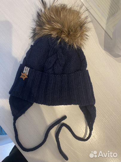 Шапка зимняя на 2-3 годика