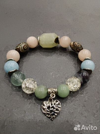 Браслет из натуральных камней