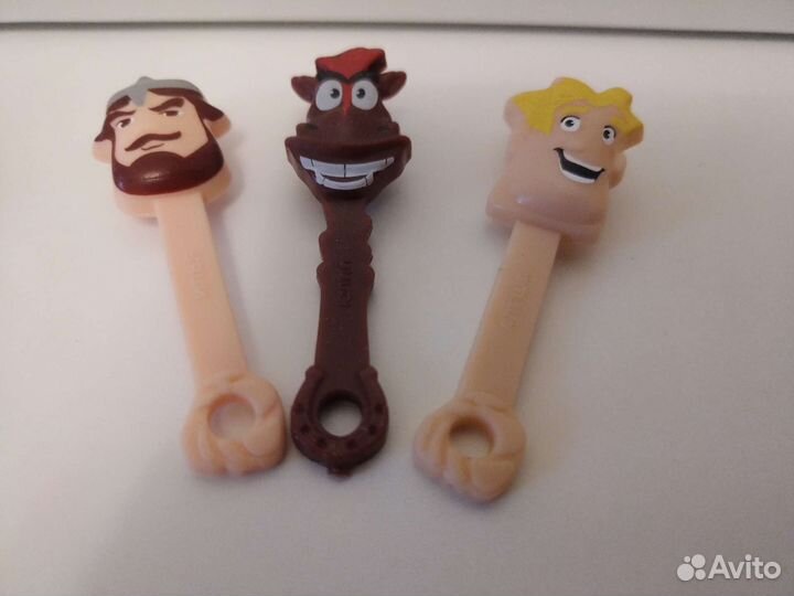 Завры из пятерочки магнит крепыши