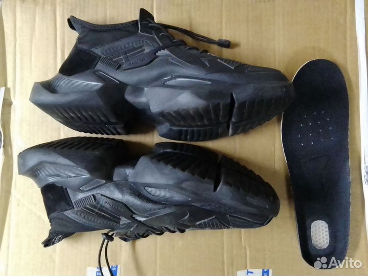 Боты одним Слотом