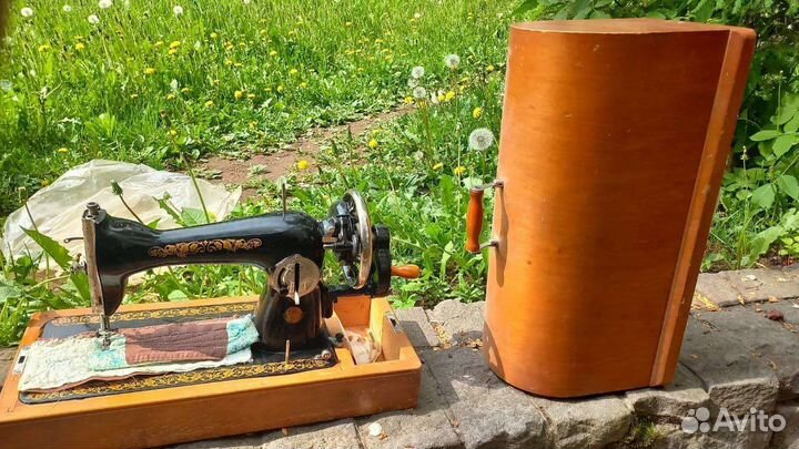 Швейная машинка подольск 2м
