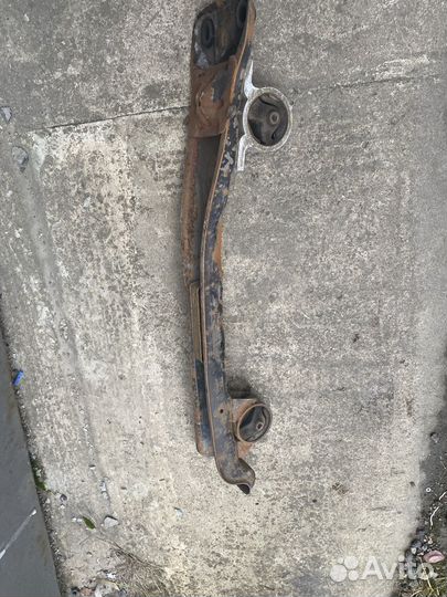 Балка поперечная ниссан альмера классик