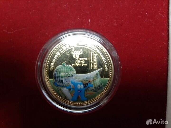 Медальоны коллекционные позолота 24к золото