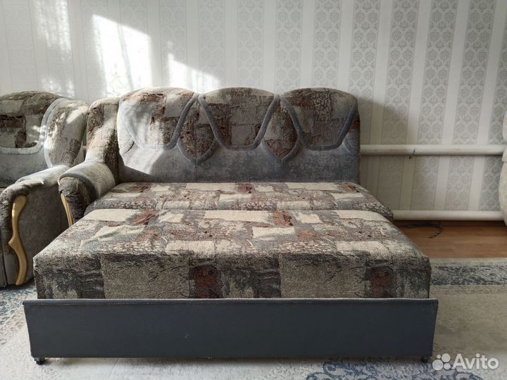 Угловой диван бу