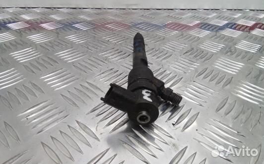 Форсунка дизельная opel astra J (LEA12AL03)