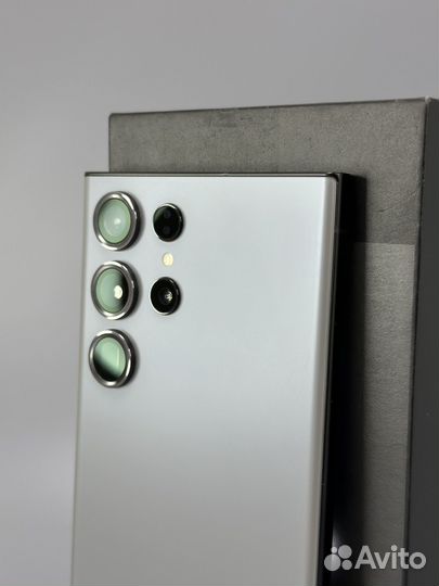 Samsung Galaxy S23 Ultra, 12/512 ГБ