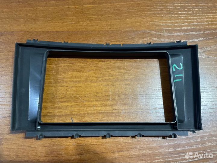 Рамка магнитолы Mercedes-Benz E-Class W211 M112E32