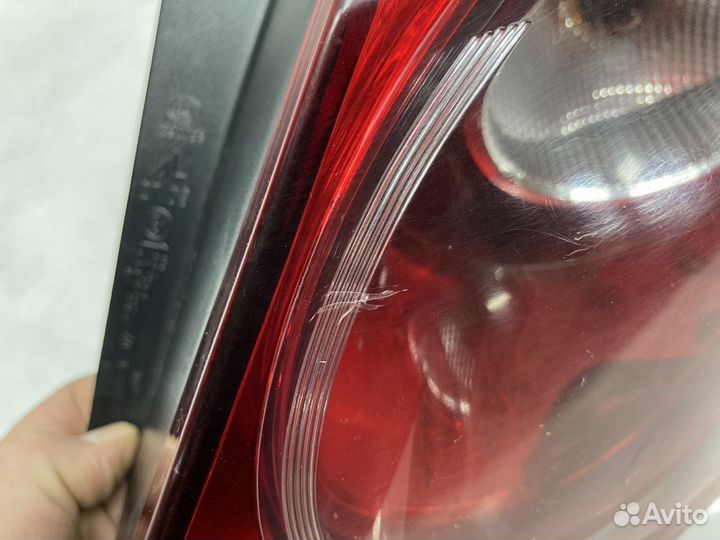 Фонарь задний в крыло правый Volkswagen Passat CC