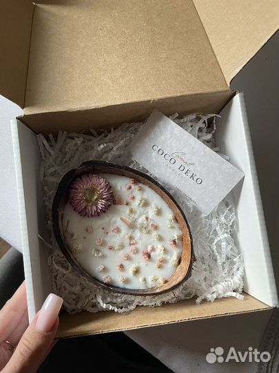 Свеча в кокосовой скорлупе ручная работа