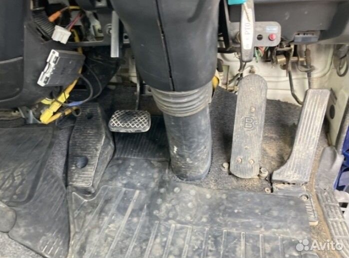 Эвакуатор Isuzu Forward (F-Series) с КМУ Tadano, 1997