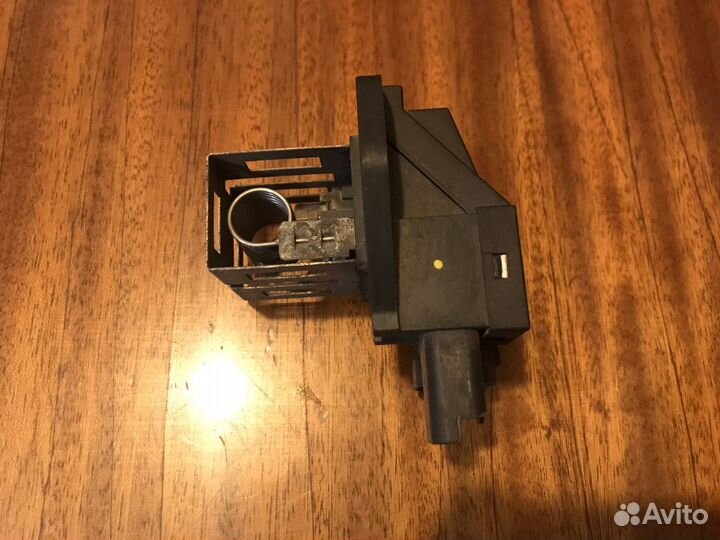 Резистор вентилятора Peugeot 207