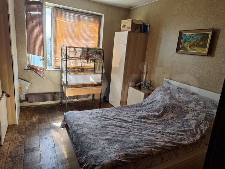 Комната 17 м² в 2-к., 15/16 эт.