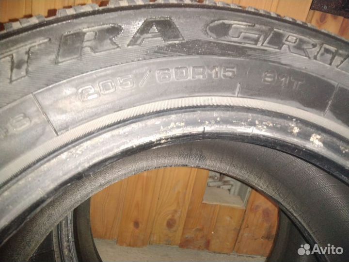 Goodyear UltraGrip 500 205/60 R15