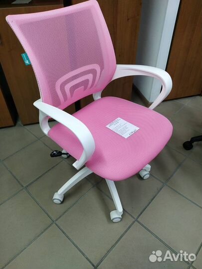 Компьютерное кресло