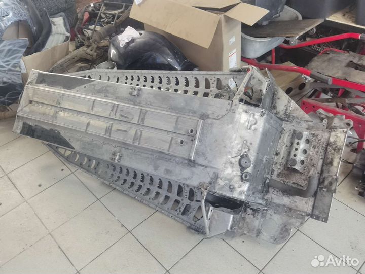 Рама brp ski-doo mxz 600rs 2008