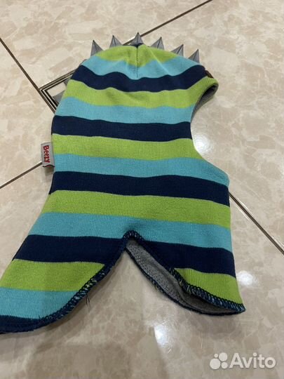 Шапка шлем beezy 2