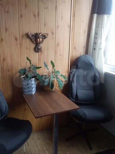 4-к. квартира, 83 м², 8/10 эт.