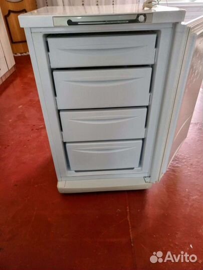 Морозильная камера indesit