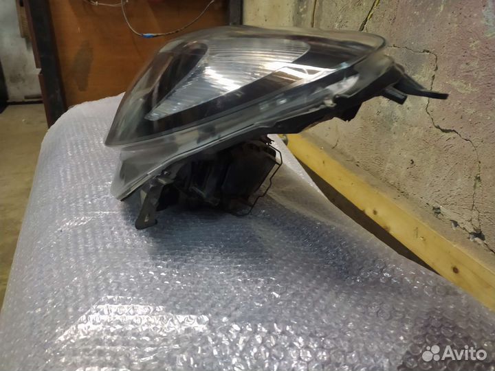 Фара передняя левая Opel Corsa D 2012