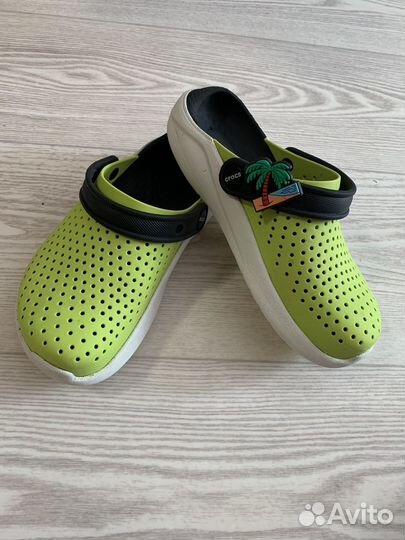 Crocs сабо детские j2,j4,c8