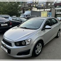 Chevrolet Aveo 1.6 MT, 2015, 32 800 км, с пробегом, цена 955 000 руб.