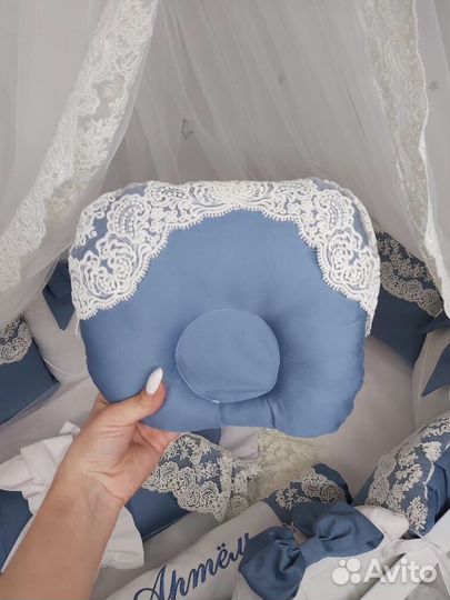 Балдахин,набор в кроватку и одеяло-конверт
