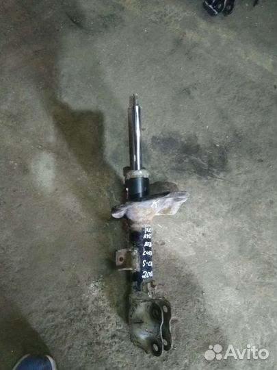 Стойка передняя правая Citroen 4007