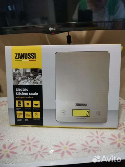 Весы кухонные новые zanussi
