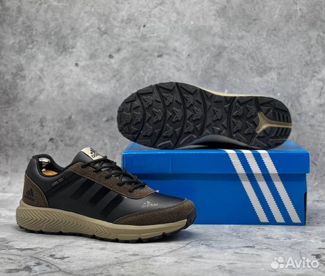 Adidas мужские кроссовки кожаные