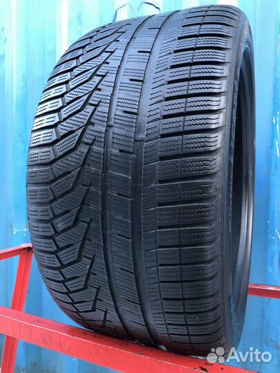 Hankook Winter I'Cept Evo2 W320A SUV 315/35 R20