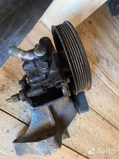 Насос гидроусилителя Iran Khodro Samand