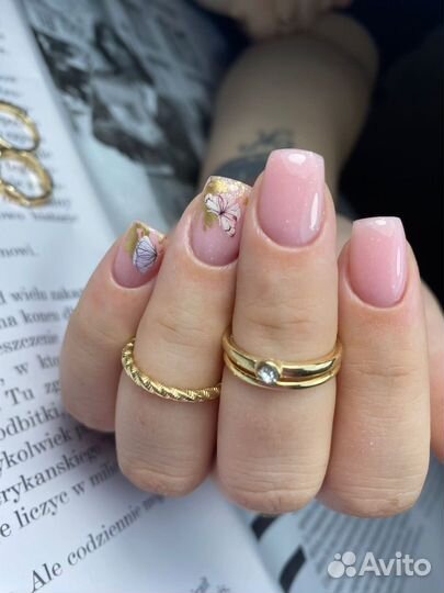 Место мастера маникюра