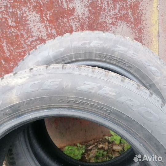 Pirelli Ice Zero 225/55 R17 97T