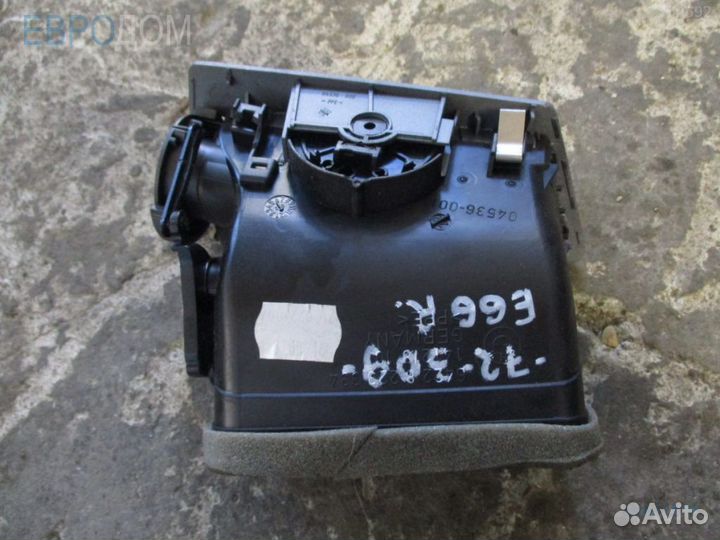 Воздуховод правый BMW E66 s1051879