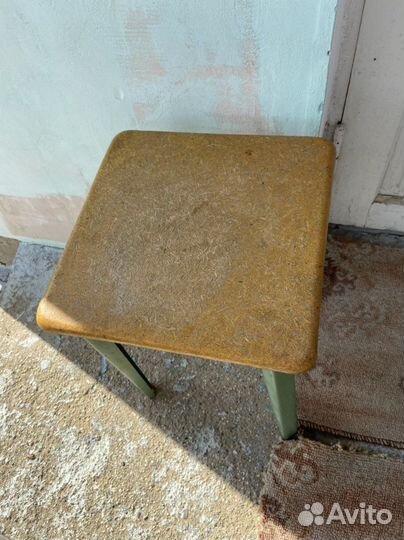 Стулья табуретки