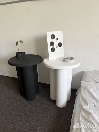 Журнальный столик в стиле лофт белый/черный