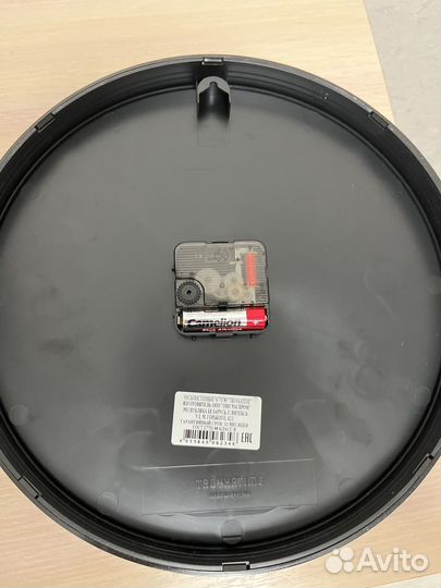 Часы электронные настенные