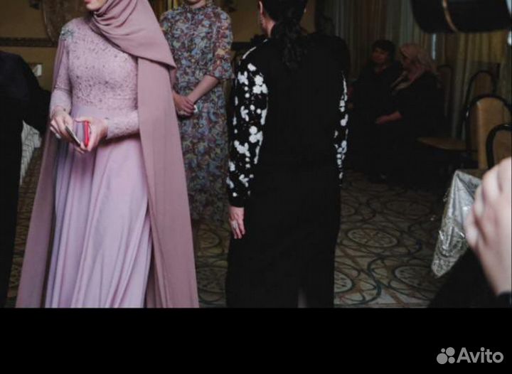 Вечернее платье