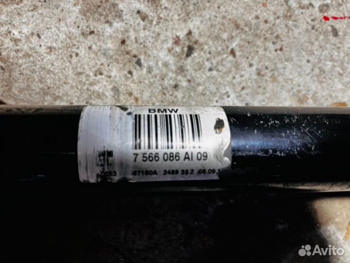 Привод задний правый Bmw 7 F02 N63B44A 2011