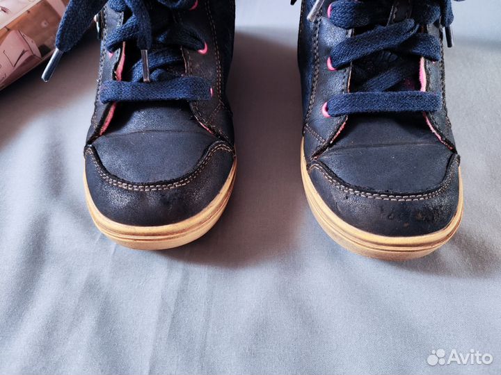 Ботинки демисезонные для девочки 30